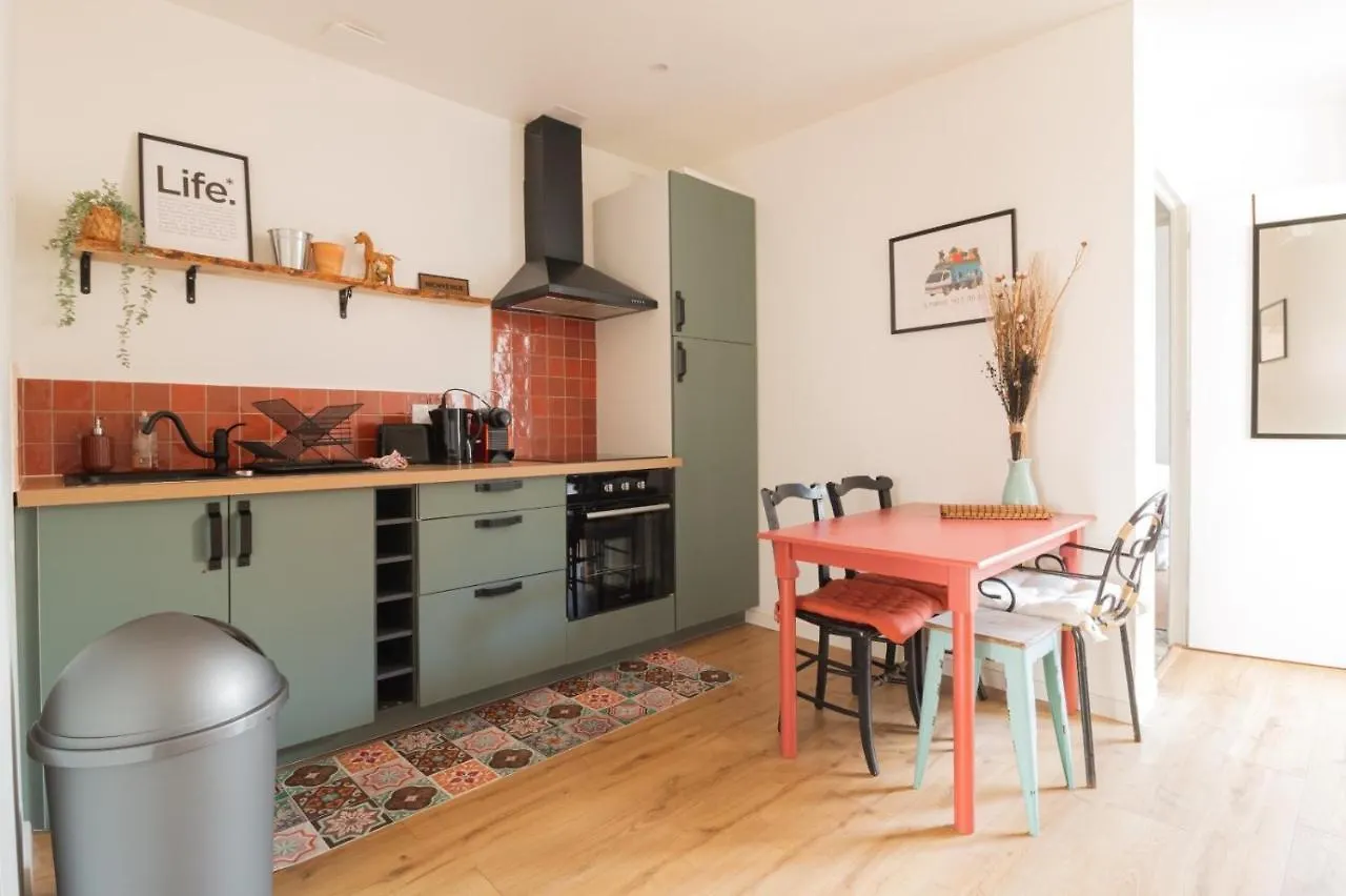 Appartement Chill And Work / Gare Tgv / Beau T2 Renove à Rennes