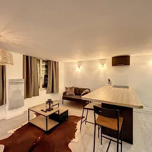apt-cosy-appart-6-brotteaux-ney-1.hotels-rhonealpes.com/